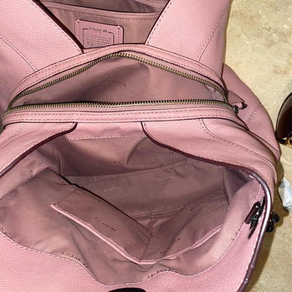 Coach purse - Picture 4 of 6